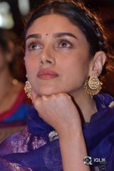 Aditi Rao At Cheliyaa Movie Audio Launch